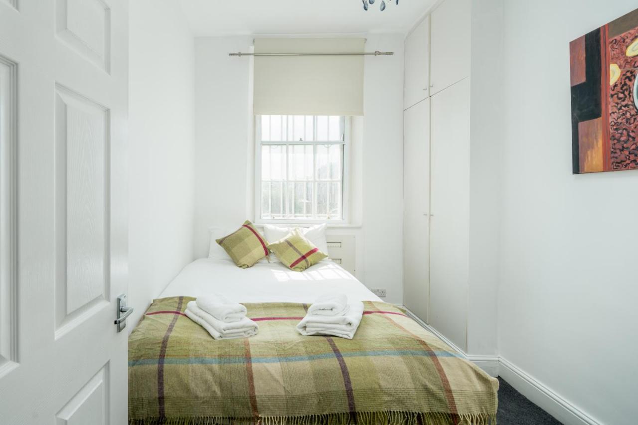Cosy 1-Bed Flat On King'S Road In Chelsea, West London Exterior photo