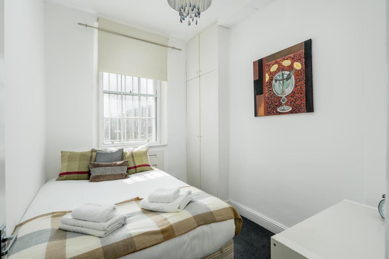 Cosy 1-Bed Flat On King'S Road In Chelsea, West London Exterior photo